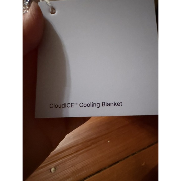 Mellow Sleep Cloud Cool King Size In Grey - Picture 4 of 6